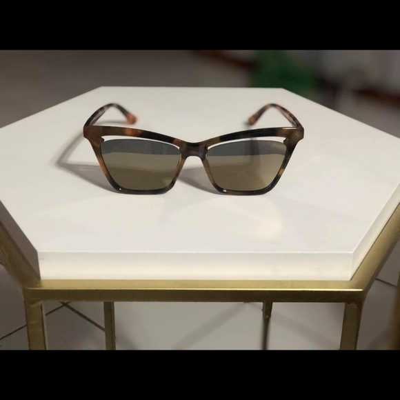 DLP Eyewear - Picture 1 of 1